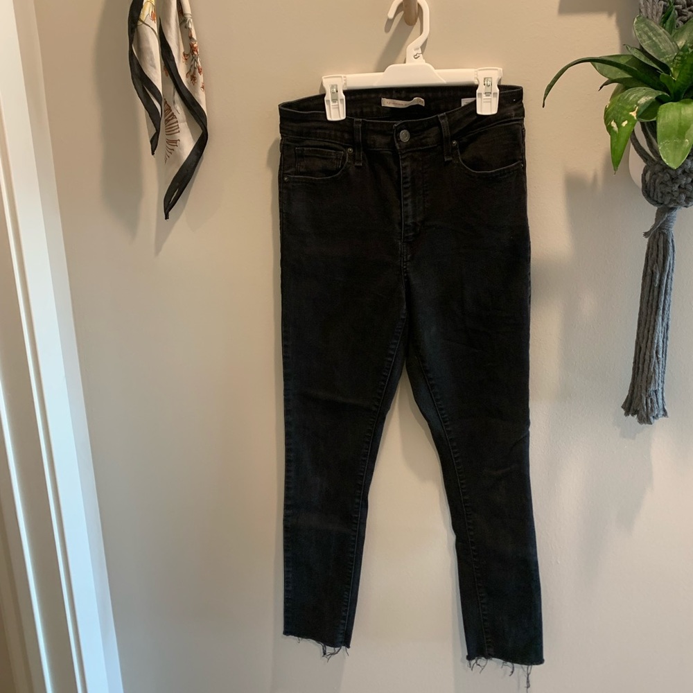 721 Levi’s High Rise Skinny Jeans